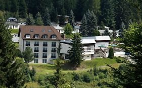 Waldhotel-Feldbachtal